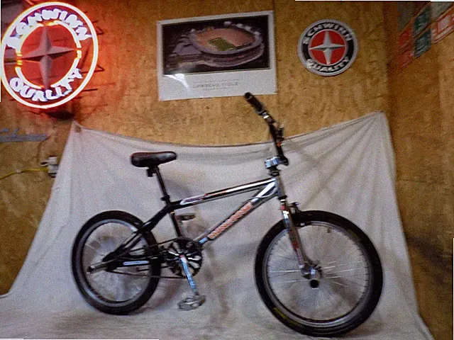 1990s MONGOOSE HOOP-D TEAM ISSUE MID SCHOOL BMX BIKE CHROME GT VILLAIN 2000s Y2K