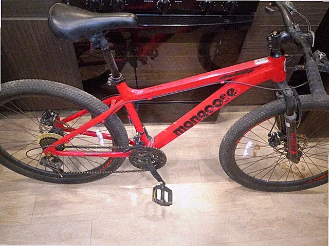 Mongoose 26in Aluminum Mountain Bike Red R8014WM Disc Brake