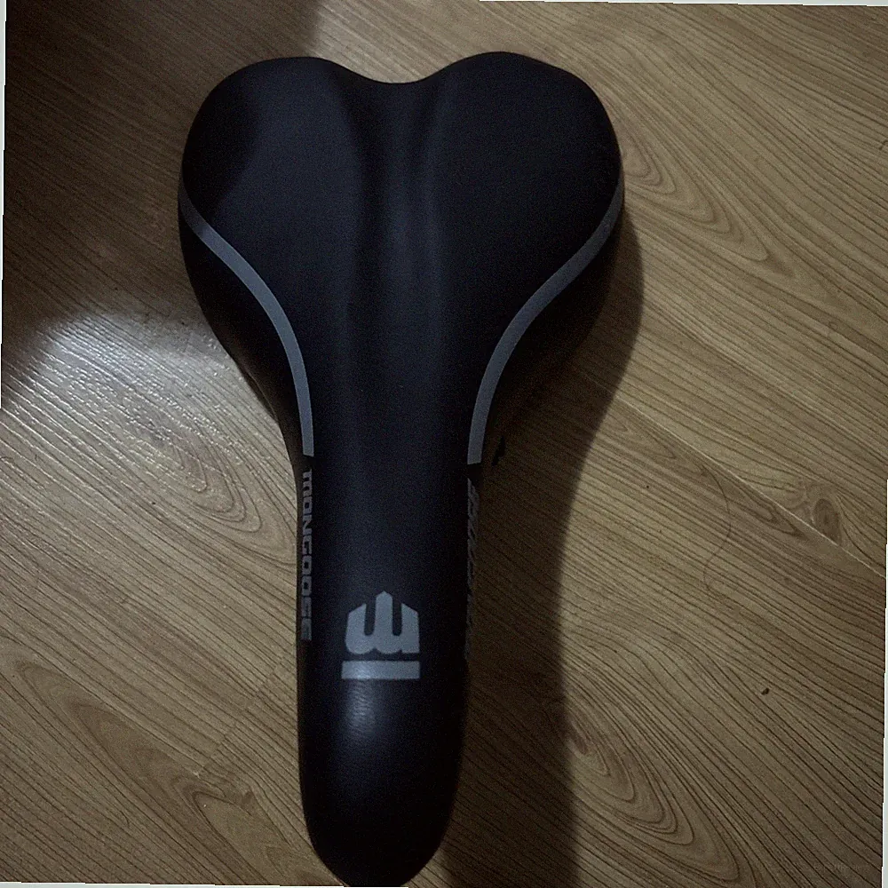 Mongoose Bicycle Seat/Saddle Black With Gray Logo New Unused