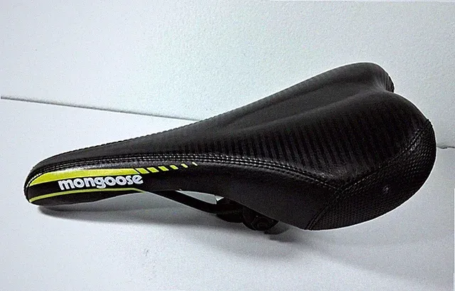 Mongoose Bike Saddle Mountain BMX Black Yellow Seat Showell