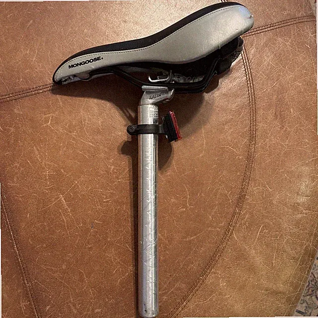 Mongoose Black & Silver Bike Seat with Post & Reflector