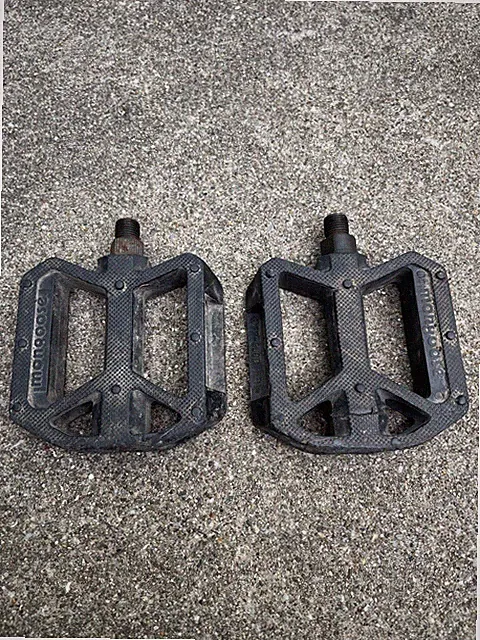 Mongoose BMX Bike Platform 1/2 Pedals 850B Villain Bmx Black Freestyle