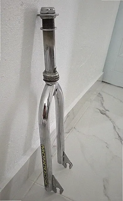MONGOOSE EXPERTS 90's BMX 20" FORK 1" THREAD CHROMED NUTS, WASHERS, BEARING!!!