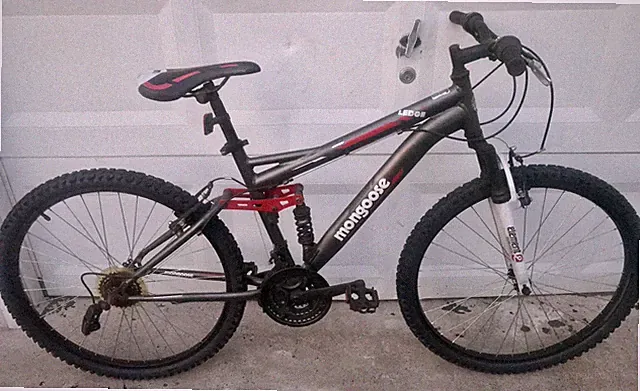 Mongoose Full Suspension Mountain Bike Frame- RockShox-Shimano