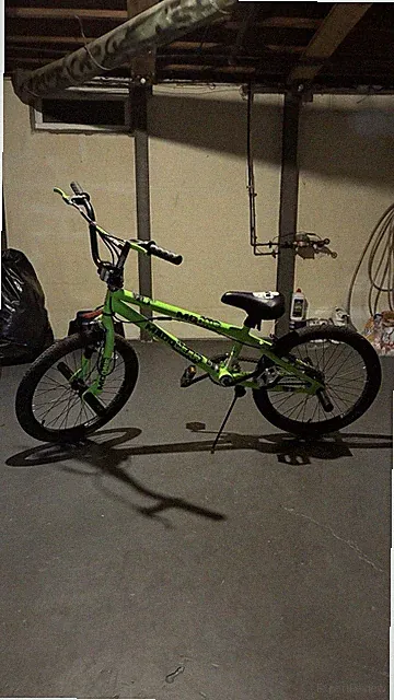 Mongoose Green BMX Bike 20in Steel Frame, Kickstand, BMX Bar, V-Brake