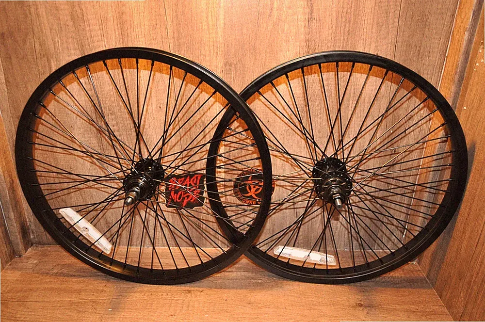 Mongoose Legion BMX 20 Bike Wheelset 10 T Freecoaster Clutch Hub.