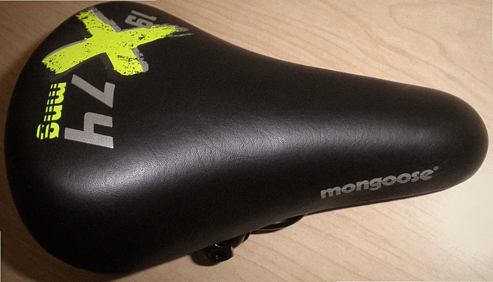 MONGOOSE X 1974 BLACK BIKE SADDLE/SEAT BICYCLE PARTS 467-3