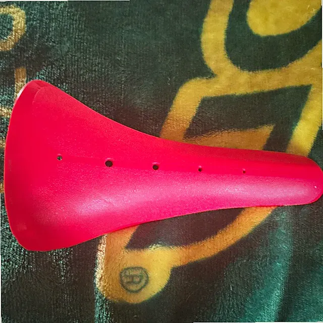 Old School Bmx Type Plastic Seat, Red, Off Mongoose Bmx Bike