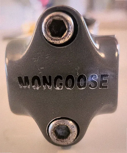 Vintage 1990's Mongoose MTB Stem Aluminum 1 1/8" Threadless 25.4mm Clamp