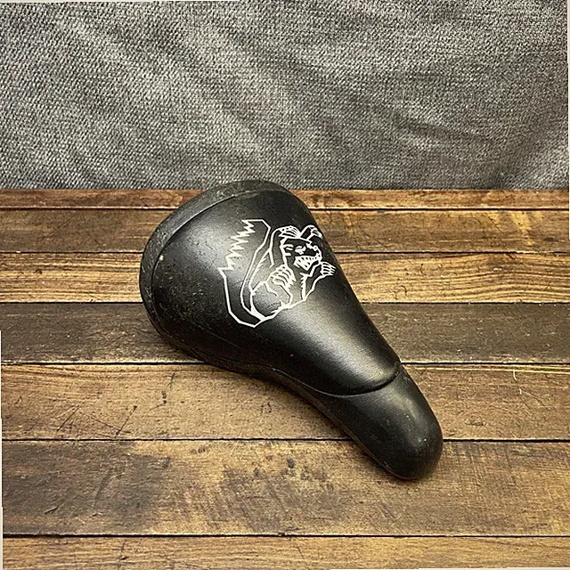 Vintage Mongoose BMX Bicycle Saddle Seat Black Loaf Mid School Padded Bike