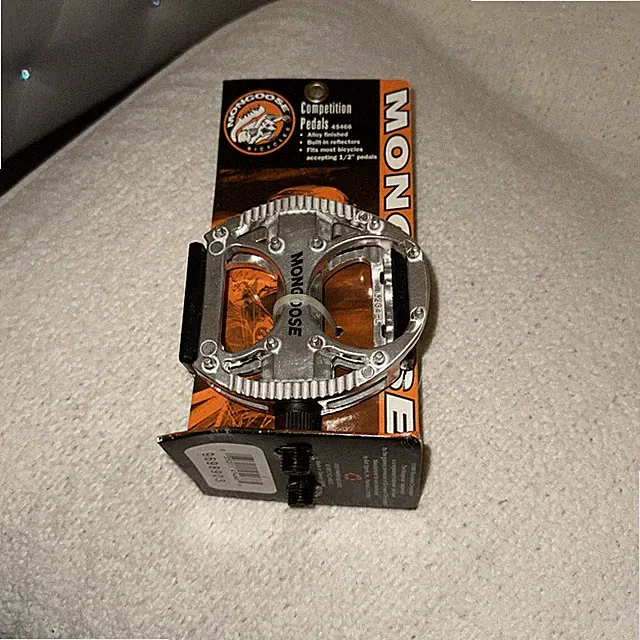 Vintage Mongoose Competition Pedals 45466 New Alloy BMX L234￼